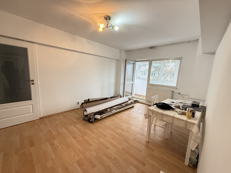 Drumul Taberei, Bd. Ghencea, bloc 1984, reabilitat