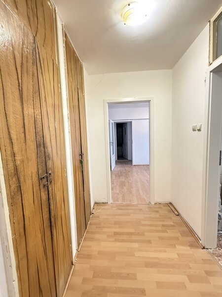 Drumul Taberei, Bd. Ghencea, bloc 1984, reabilitat